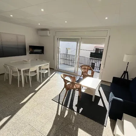 Apartment Center 4