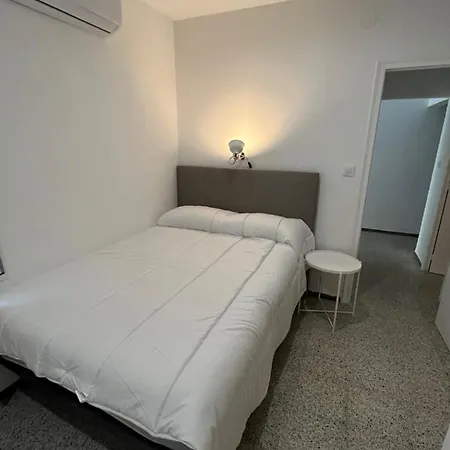 Apartment Center 4 Roses
